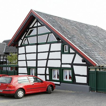 Nostalgic Apartment In The Eifel Region Schleiden Exteriör bild