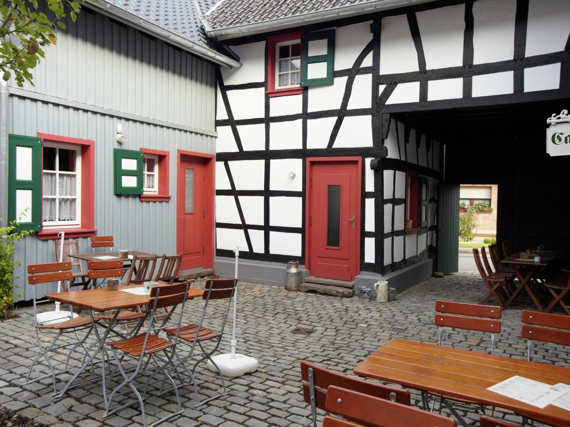 Nostalgic Apartment In The Eifel Region Schleiden Exteriör bild